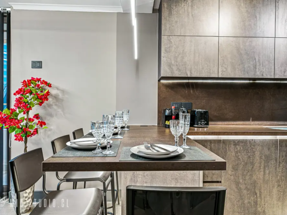 Sesión Fotográfica Airbnb Las Condes, Los Encomenderos